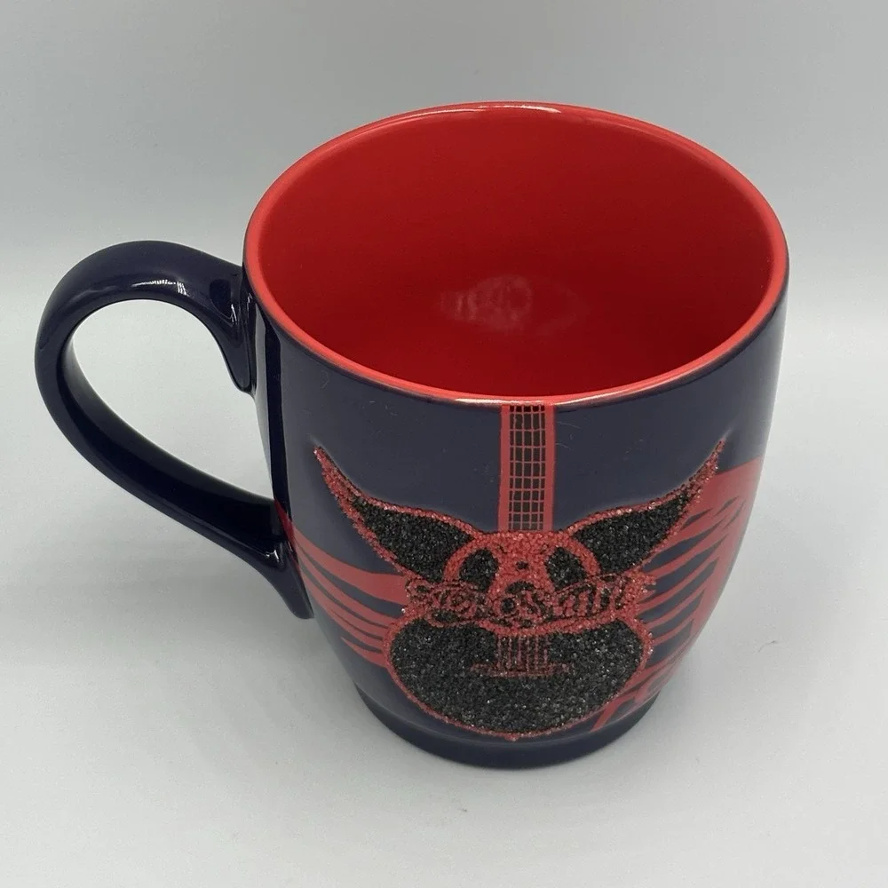 DISNEY'S ROCK 'N ROLLERCOASTER AEROSMITH GUITAR WINGS‎ COFFEE MUG.